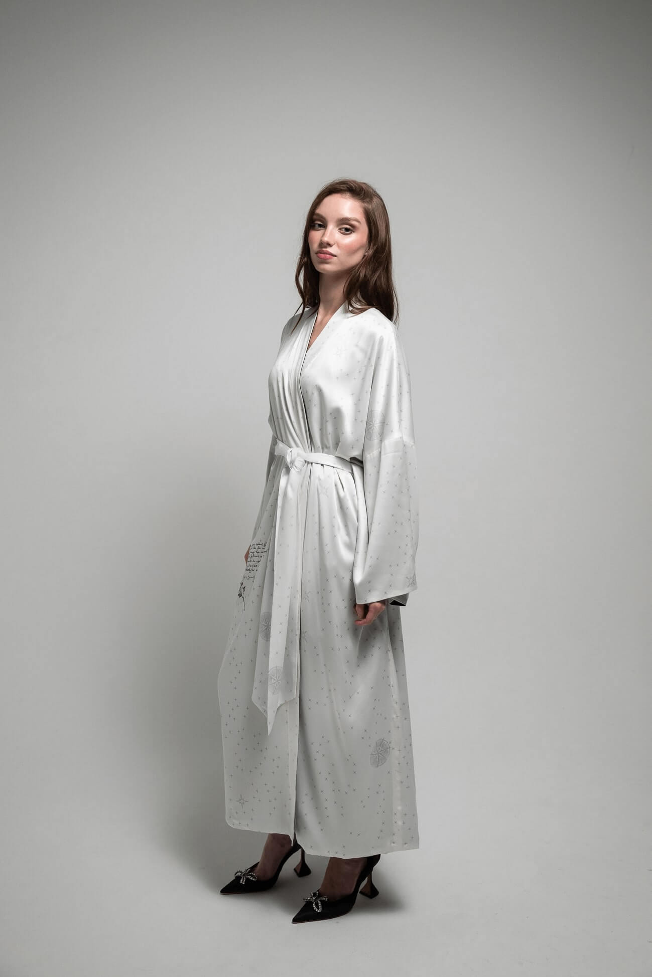 THE BALCONY ROBE