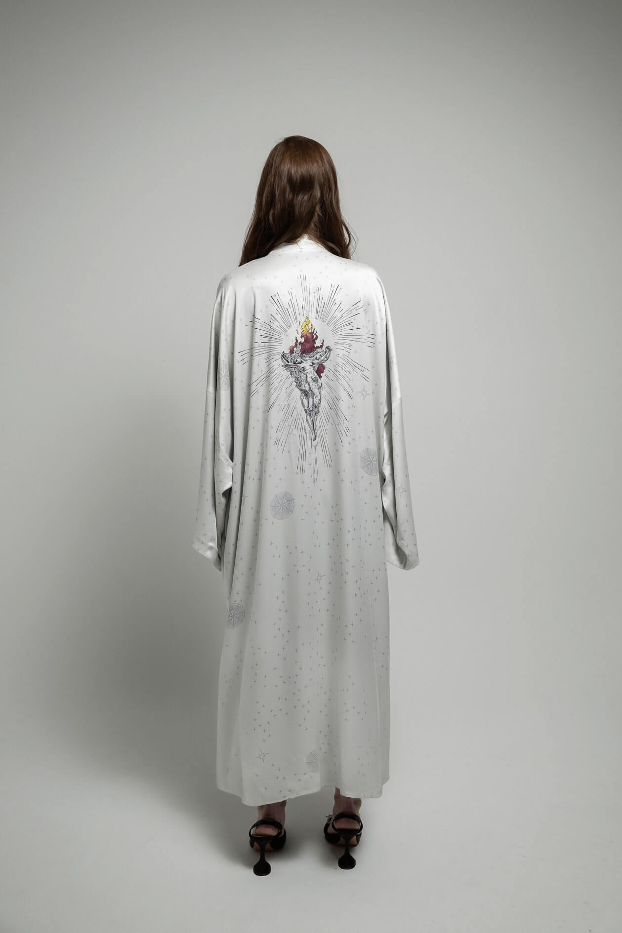 THE BALCONY ROBE